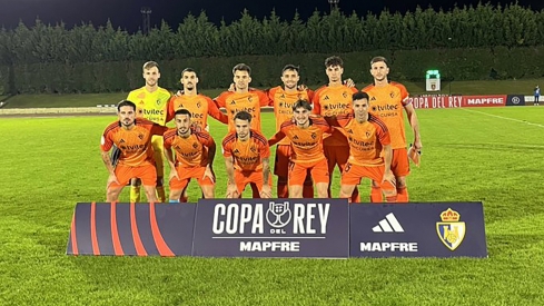 La Ponferradina salva en los penaltis el honor copero ante el Escobedo