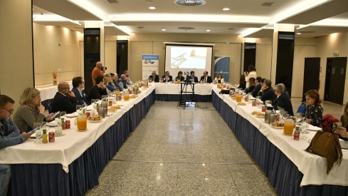 Desayuno informativo con la Rectora de la Universidad de León, Nuria González