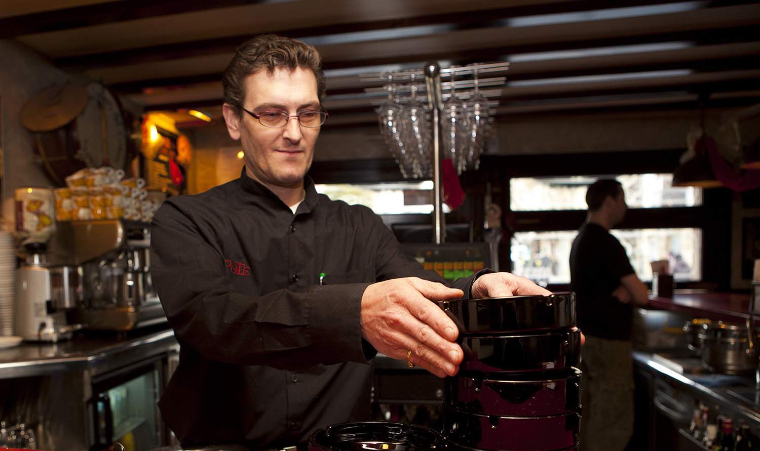 Imagen de un trabajador hostelero