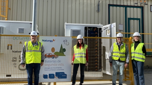 Ciuden y Naturgy finalizan "con éxito" las pruebas del proyecto de baterías de vehículos eléctricos recicladas para el almacenamiento energético