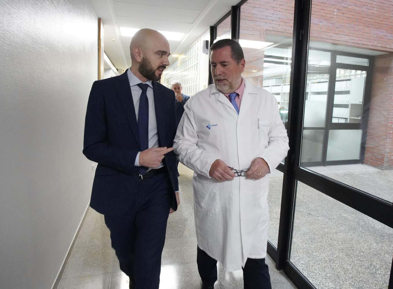 Firma del acta de replanteo de las obras del nuevo servicio de rehabilitación y radioterapia del Área de Salud del Bierzo Firma del acta de replanteo de las obras del nuevo servicio de rehabilitación y radioterapia del Área de Salud del Bierzo