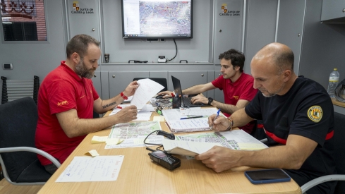 El equipo de rescate de CyL en Valencia (14)
