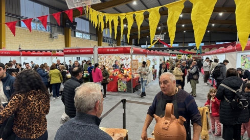 Éxito de asistencia en el XVII Magosto y Mercado Tradicional de Páramo del Sil