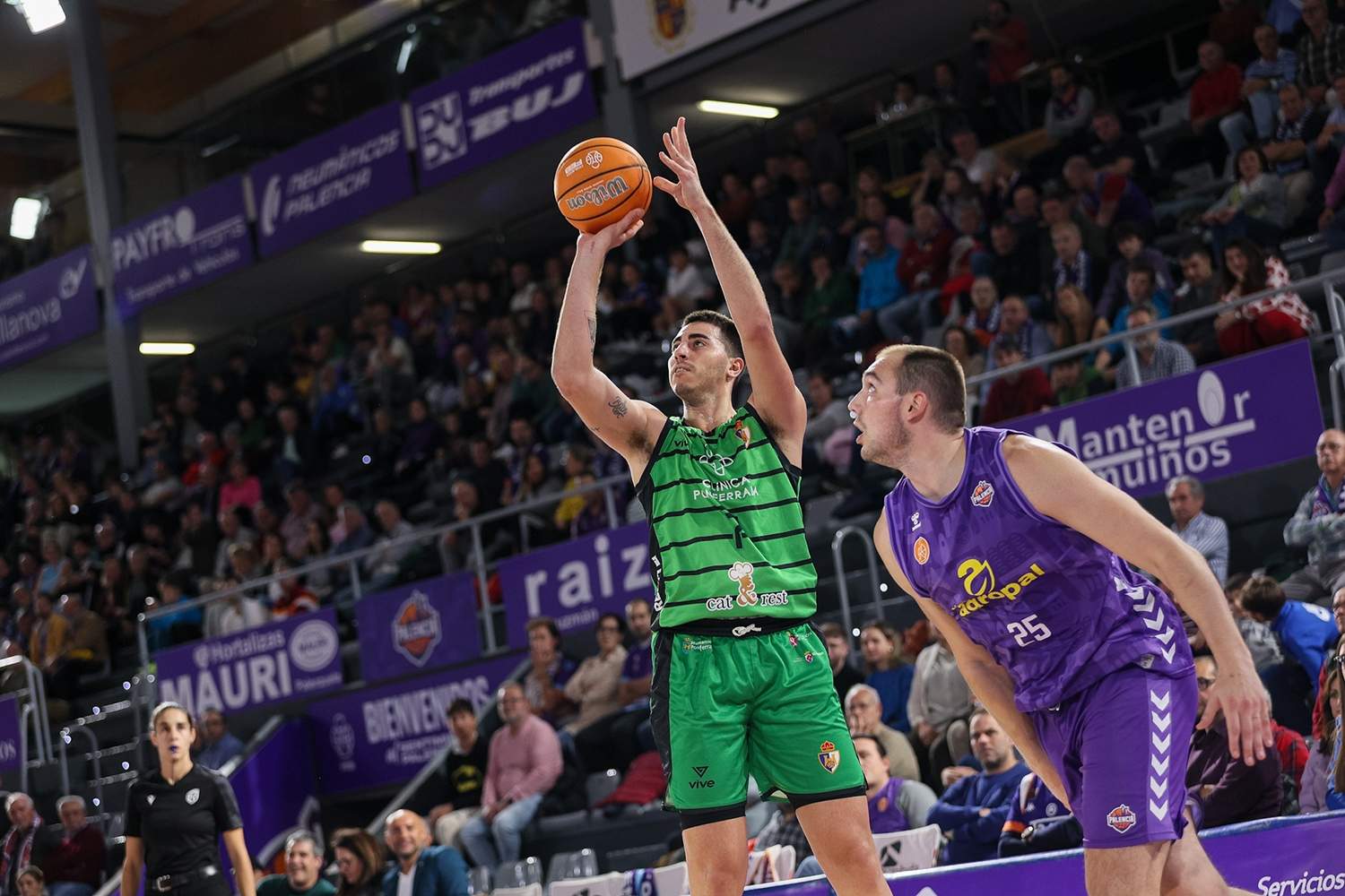 Agropal Palencia impone la lógica en el adiós de la Copa España para Clínica Ponferrada Agropal Palencia impone la lógica en el adiós de la Copa España para Clínica Ponferrada