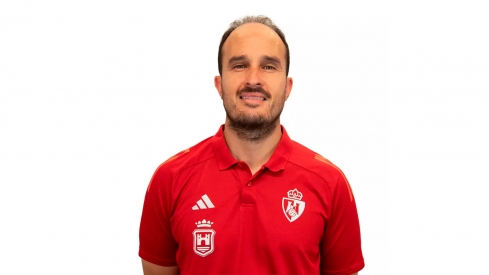 Luis Vilachá, segundo entrenador de la SD Ponferradina, que ha recibido la sanción de dos partidos 