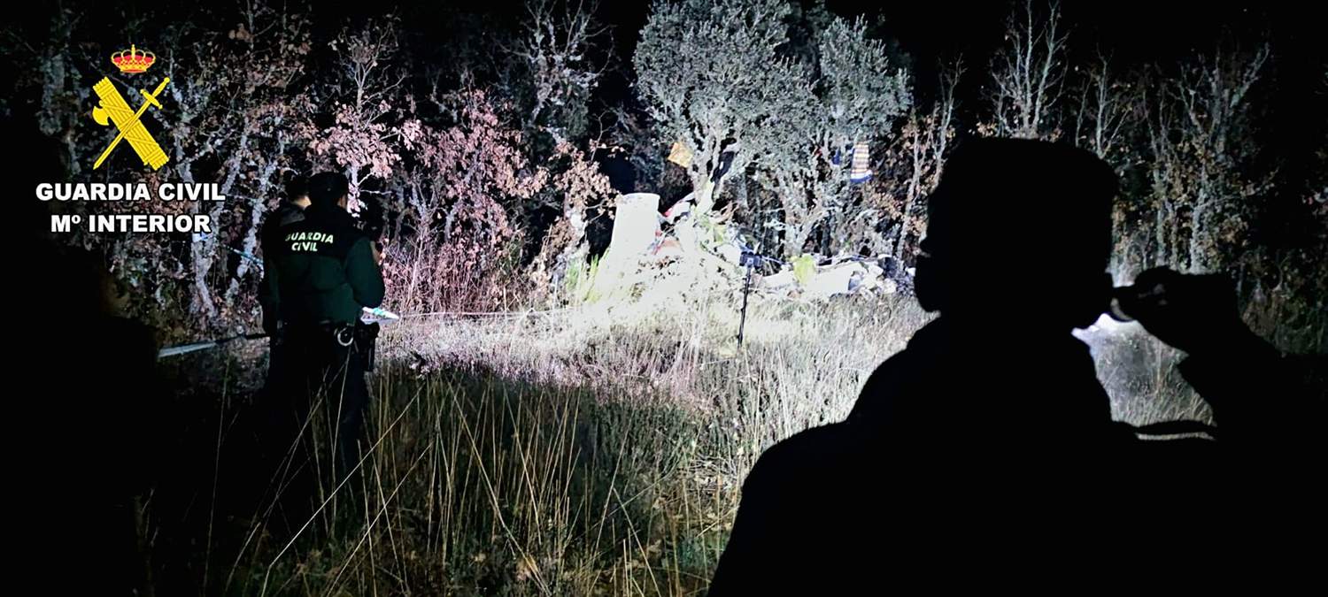 Imagen de la recuperación de los cuerpos del matrimonio de Ponferrada fallecido en el accidente de avioneta | Foto: Subdelegación del Gobierno en León Imagen de la recuperación de los cuerpos del matrimonio de Ponferrada fallecido en el accidente de avioneta | Foto: Subdelegación del Gobierno en León