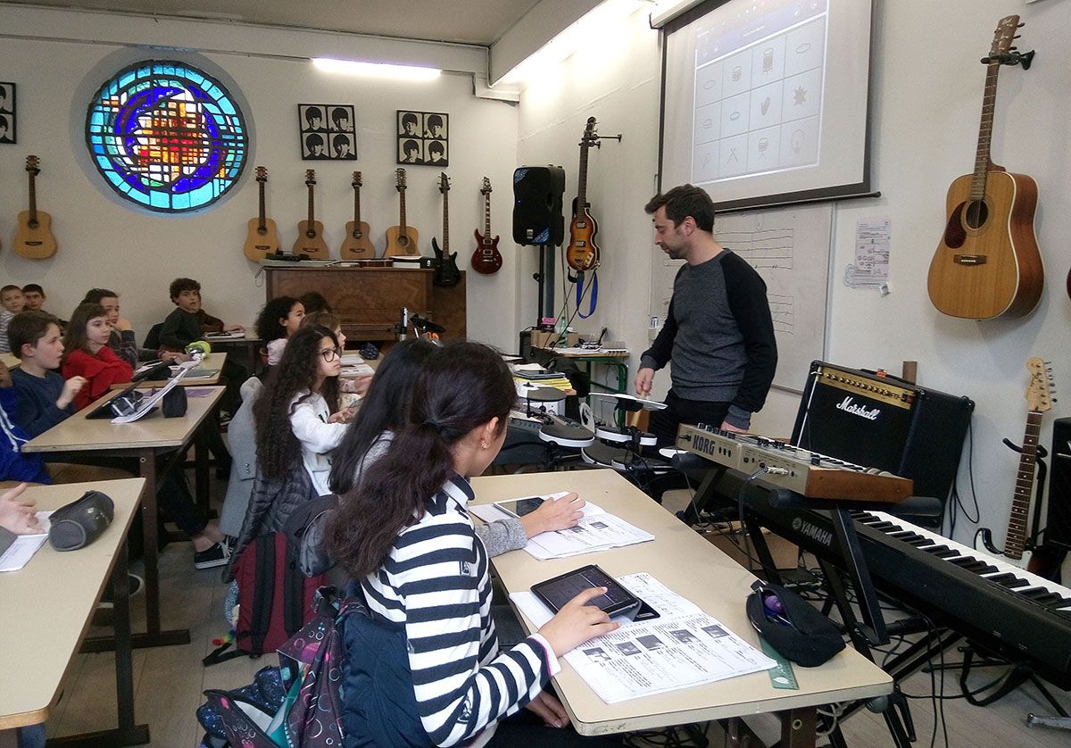 Profesor, profesores en un colegio Profesor, profesores en un colegio