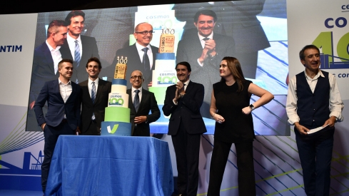 Celebración del centenario de Cosmos (108)