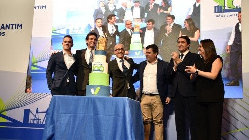 Celebración del centenario de Cosmos (110)