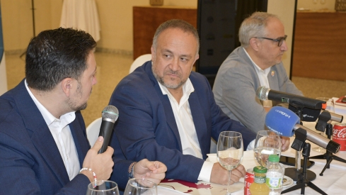 Desayuno InfoBierzo con Gerardo Álvarez Courel, presidente de la Diputación de León  (13)