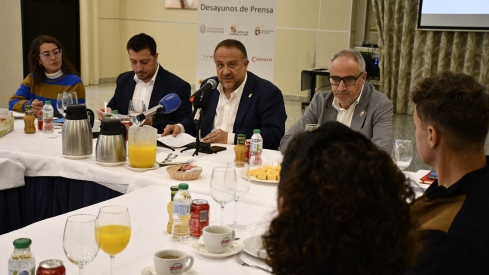 Desayuno InfoBierzo con Gerardo Álvarez Courel, presidente de la Diputación de León  (30)