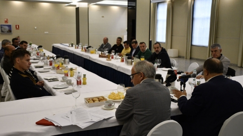 Desayuno InfoBierzo con Gerardo Álvarez Courel, presidente de la Diputación de León  (39)