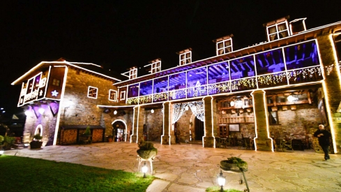 Encendido de las luces de Navidad del Palacio de Canedo (14)