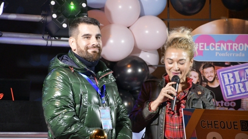 Sorteo del Black Friday del Centro Mola (23)