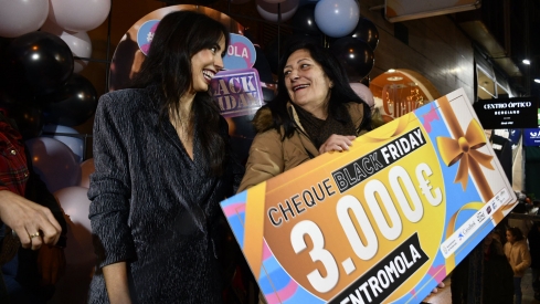 Sorteo del Black Friday del Centro Mola (37)