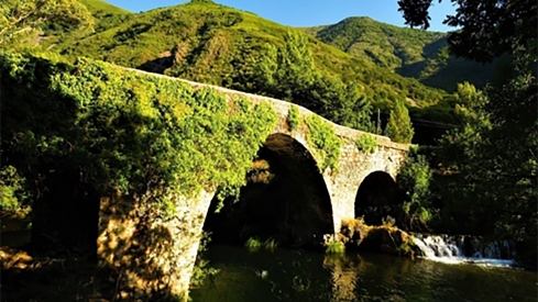  La Junta financia un programa de empleo en Palacios del Sil con más de 80.000 euros