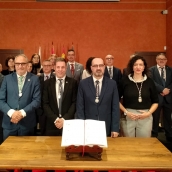 Ponferrada celebra el Día de la Constitución con el objetivo de terminar con la "crispación política"