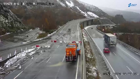 Aviso por nieve en la A6 entre León y Lugo y continúan las restricciones en la AP-66
