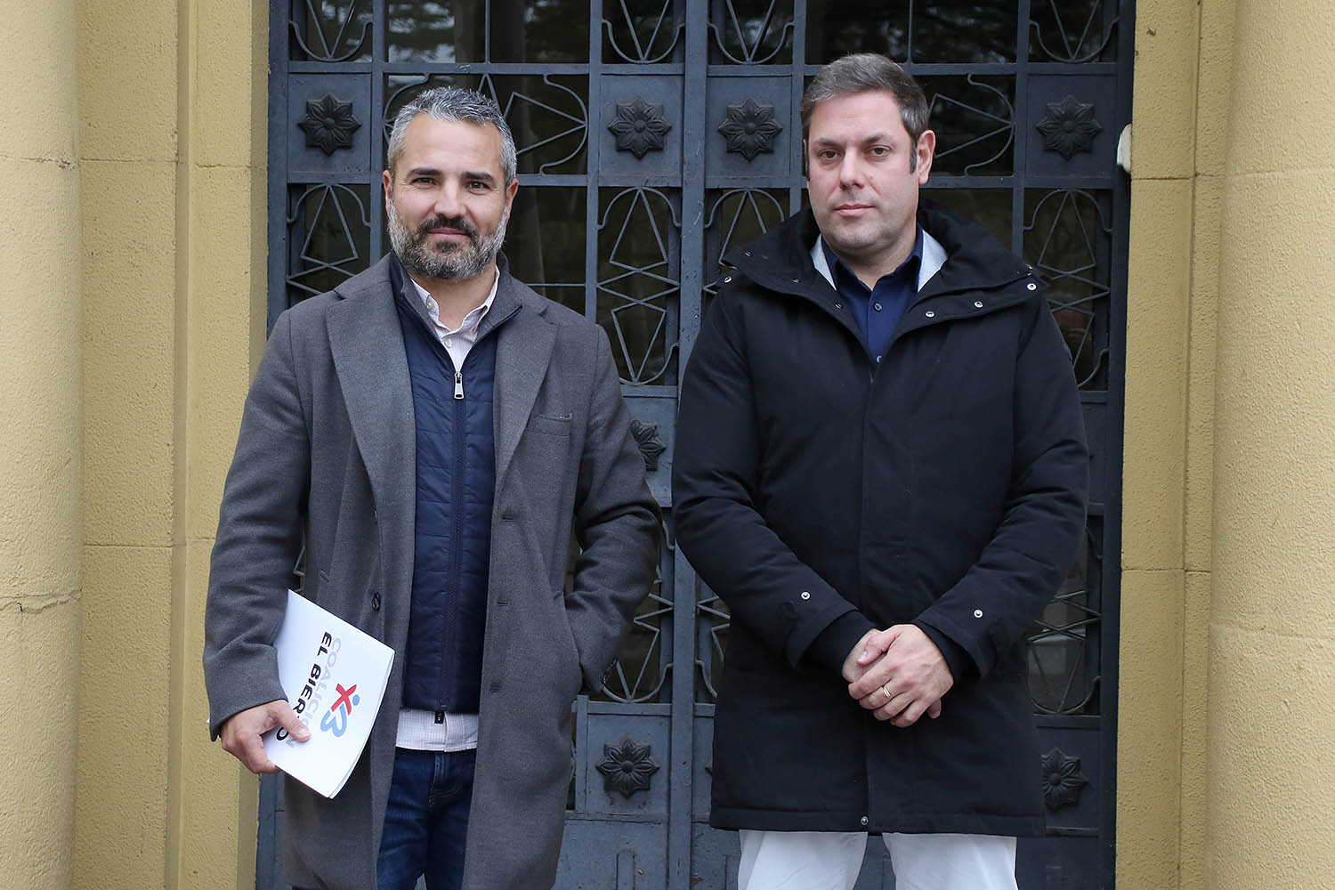 El secretario general de Coalición por el Bierzo, Iván Alonso, y el secretario de Organización, David Pacios, han comparecido tras reunirse con la rectora de la Universidad de León, Nuria González, para hablar de la implantación del Grado de Medicina y del Campus de Ponferrada El secretario general de Coalición por el Bierzo, Iván Alonso, y el secretario de Organización, David Pacios, han comparecido tras reunirse con la rectora de la Universidad de León, Nuria González, para hablar de la implantación del Grado de Medicina y del Campus de Ponferrada
