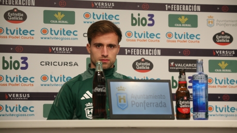 Álvaro Ramón, optimista sobre el partido de la Ponferradina contra el Lugo: "Hemos entrenado al 100% y estamos preparados"