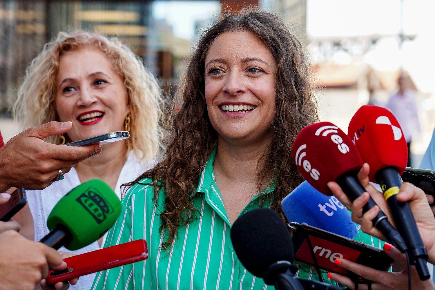 Ester Muñoz y Silvia Franco