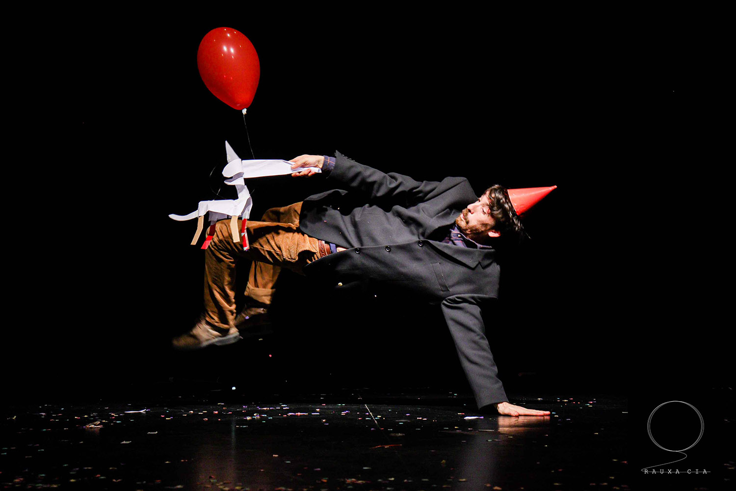 Compañía Rauxa TEATRO DE PAPEL Compañía Rauxa TEATRO DE PAPEL