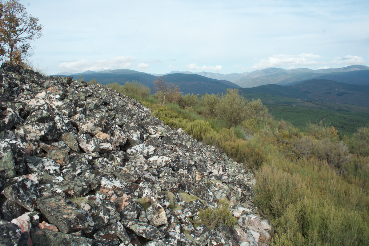 Castro de Peña Piñera (Sésamo, Vega de Espinareda) Castro de Peña Piñera (Sésamo, Vega de Espinareda)