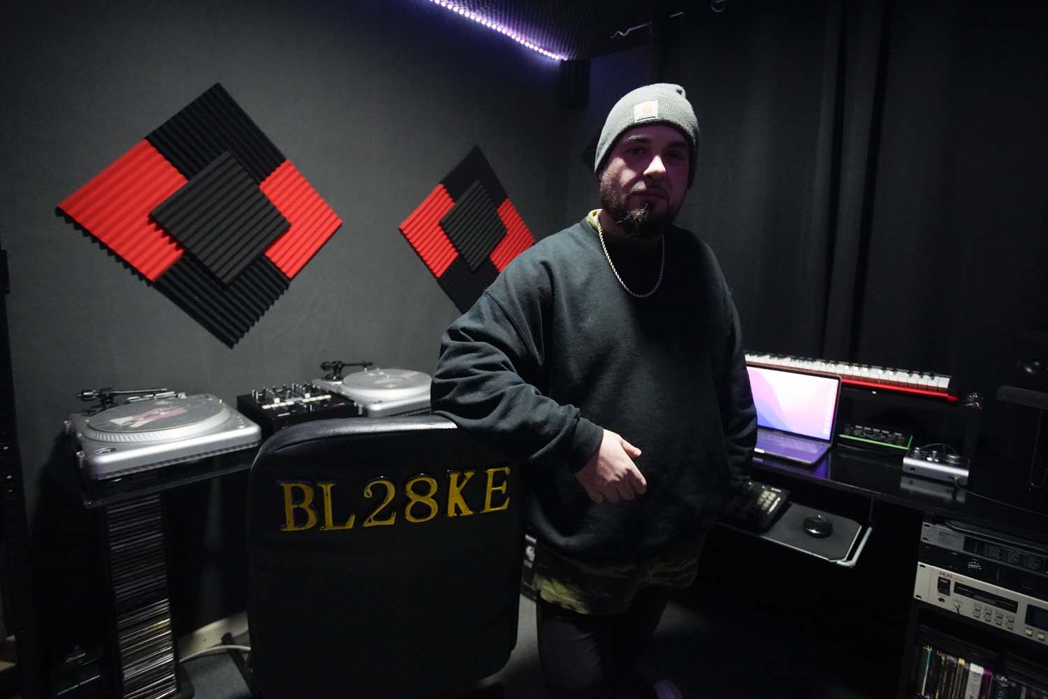 César Sánchez ICAL. El rapero berciano Soker prepara su nuevo álbum 