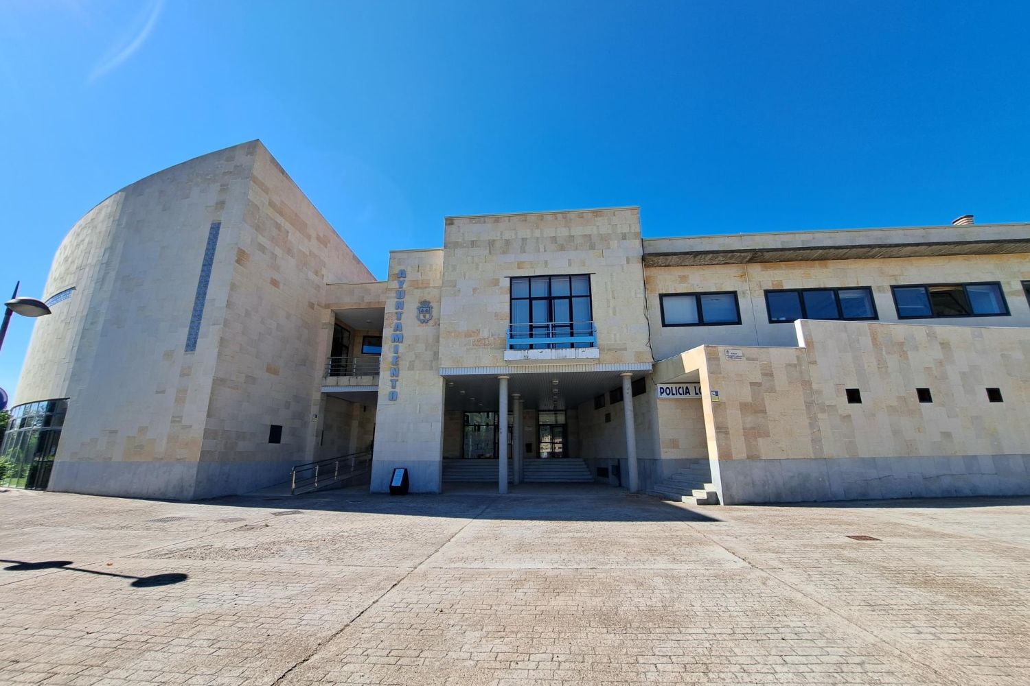 Los vecinos de San Andrés del Rabanedo ponen sobre la mesa su indignación por la gestión municipal Los vecinos de San Andrés del Rabanedo ponen sobre la mesa su indignación por la gestión municipal