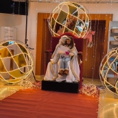 El Hada de las Nieves hace parada en Bembibre para recoger las cartas que llegarán a los Reyes Magos