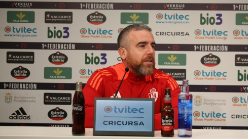 Javi Rey espera que la Ponferradina pueda «competir» ante la Real Sociedad