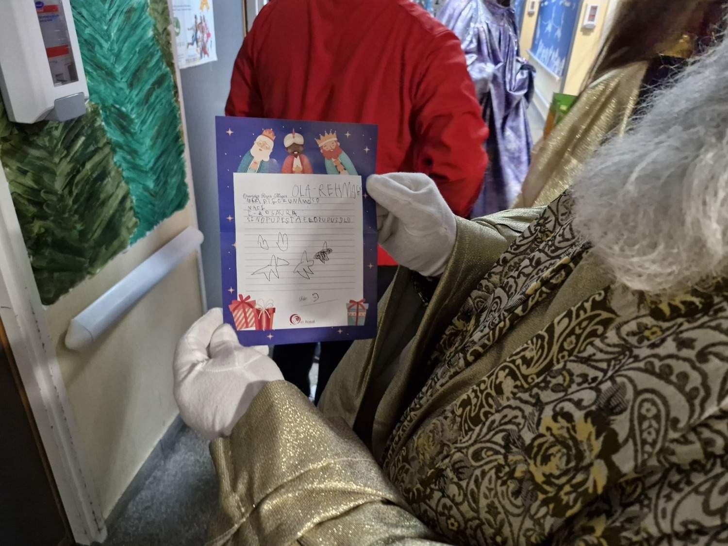 Visita de los Reyes Magos al Hospital del Bierzo