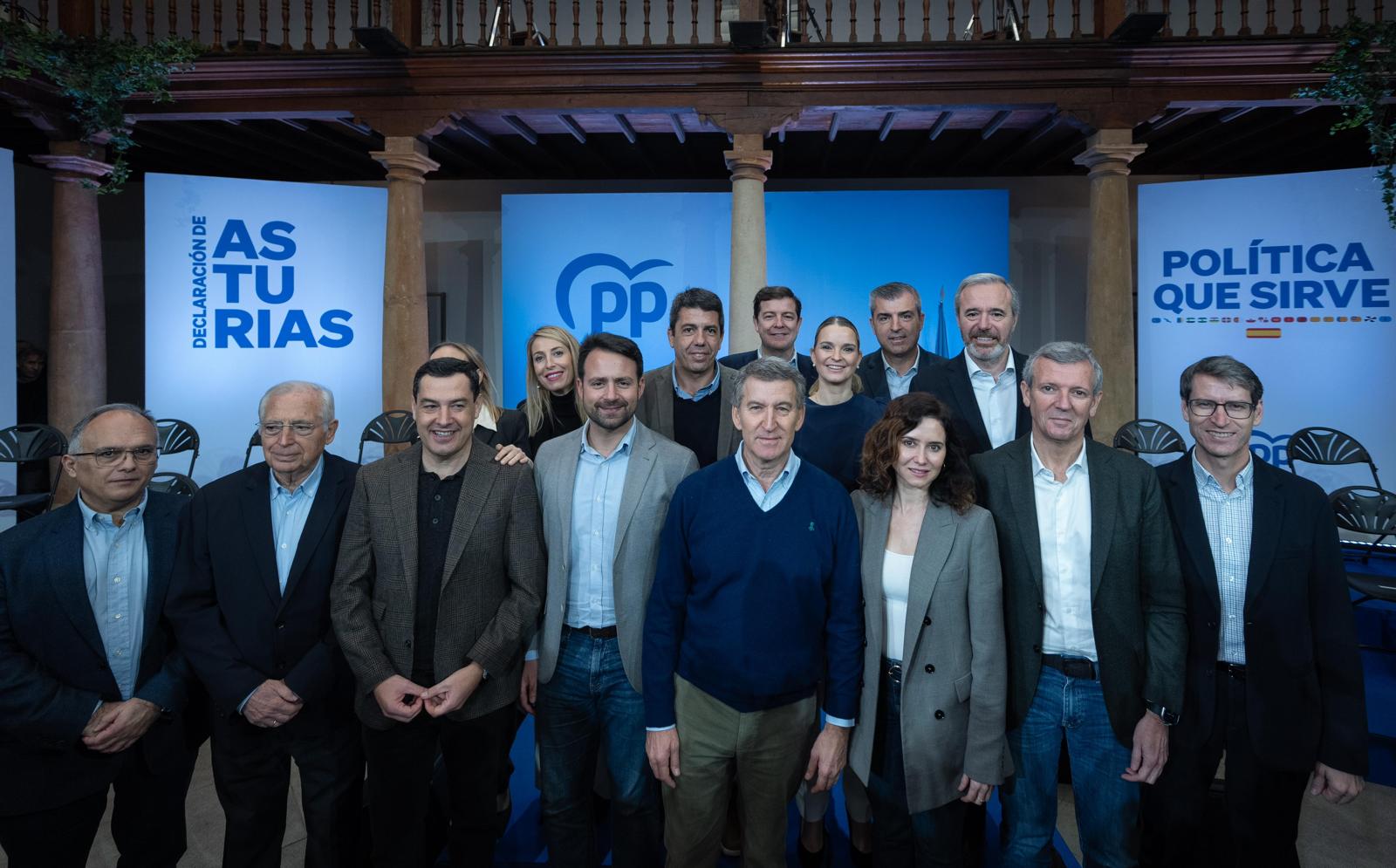 El líder del Partido Popular reúne a los presidentes autonómicos del PP en Colunga
