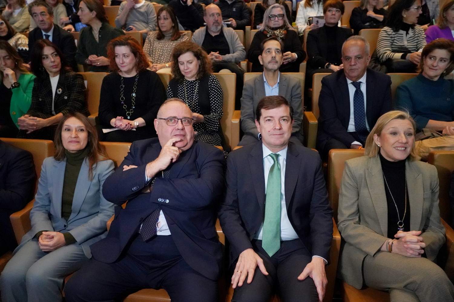 El presidente de la Junta, Alfonso Fernández Mañueco, presenta la Estrategia de Salud Mental de Castilla y León 2024-2030 | Miriam Cachón / ICAL