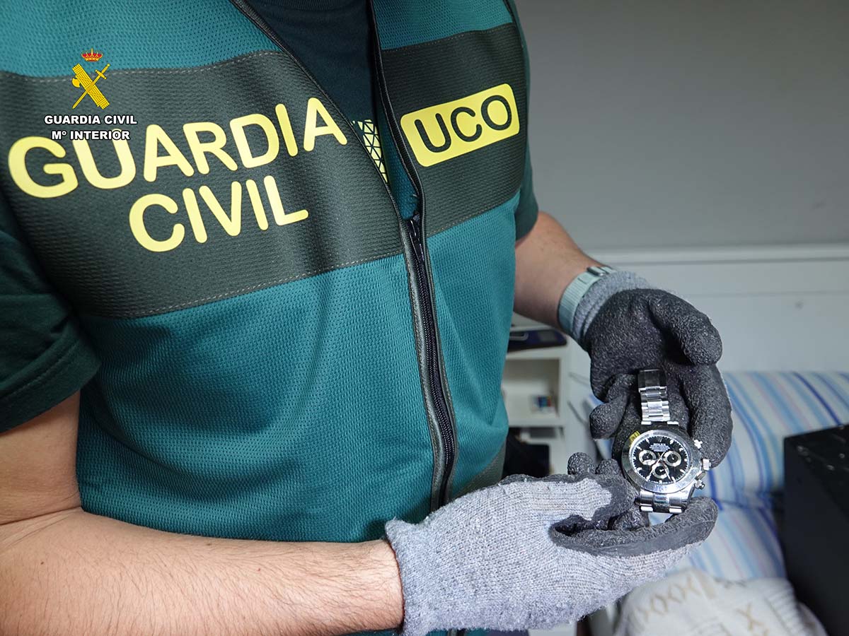 Detenido robo relojes de lujo