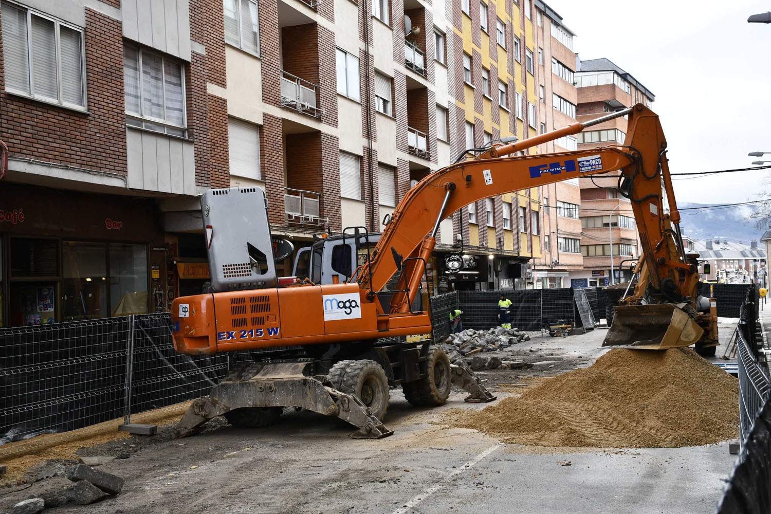 Obras en Obispo Osmundo (5) Obras en Obispo Osmundo (5)