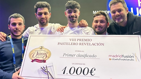El joven ponferradino Luis Fernández, premio Pastelero Revelación en Madrid Fusión