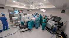 Primera operación con el robot Da Vinci en Hospital del Bierzo