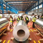 Visita a STACBOND. Visita a STACBOND.