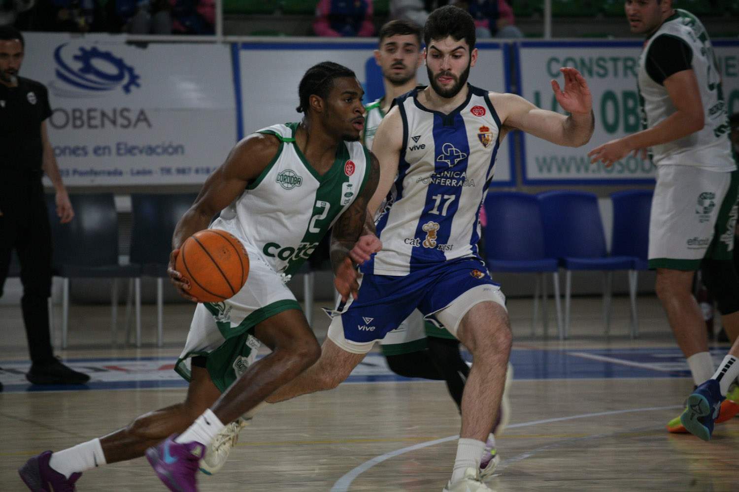 Baloncesto Ponferrada contra Córdoba