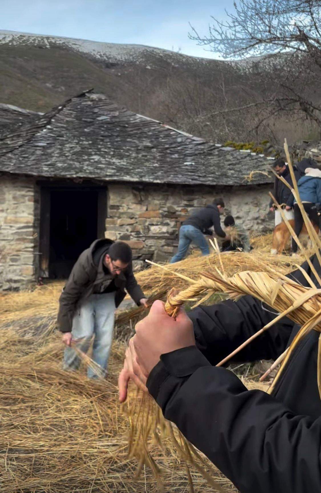 Las Fachizas de Burbia. Fotos: @ofiandonberciano