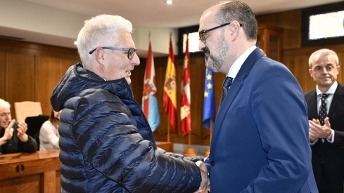  Imposición de insignias a los jubilados del Ayuntamiento de Ponferrada (27)