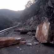 Un derrumbe en la carretera de Montes de Valdueza | Foto: Asociación de Vecinos de Montes de Valdueza