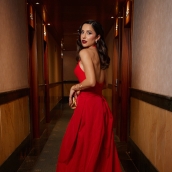 La diseñadora berciana Silvia Fernández deslumbra en los Goya con su diseño para Verónica Díaz (@modajustcoco) | Manuel Martos