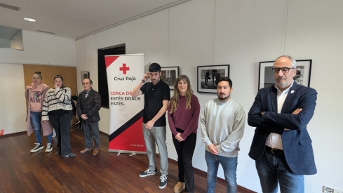 Exposición 'Rostros en Tránsito' en Cacabelos (12)