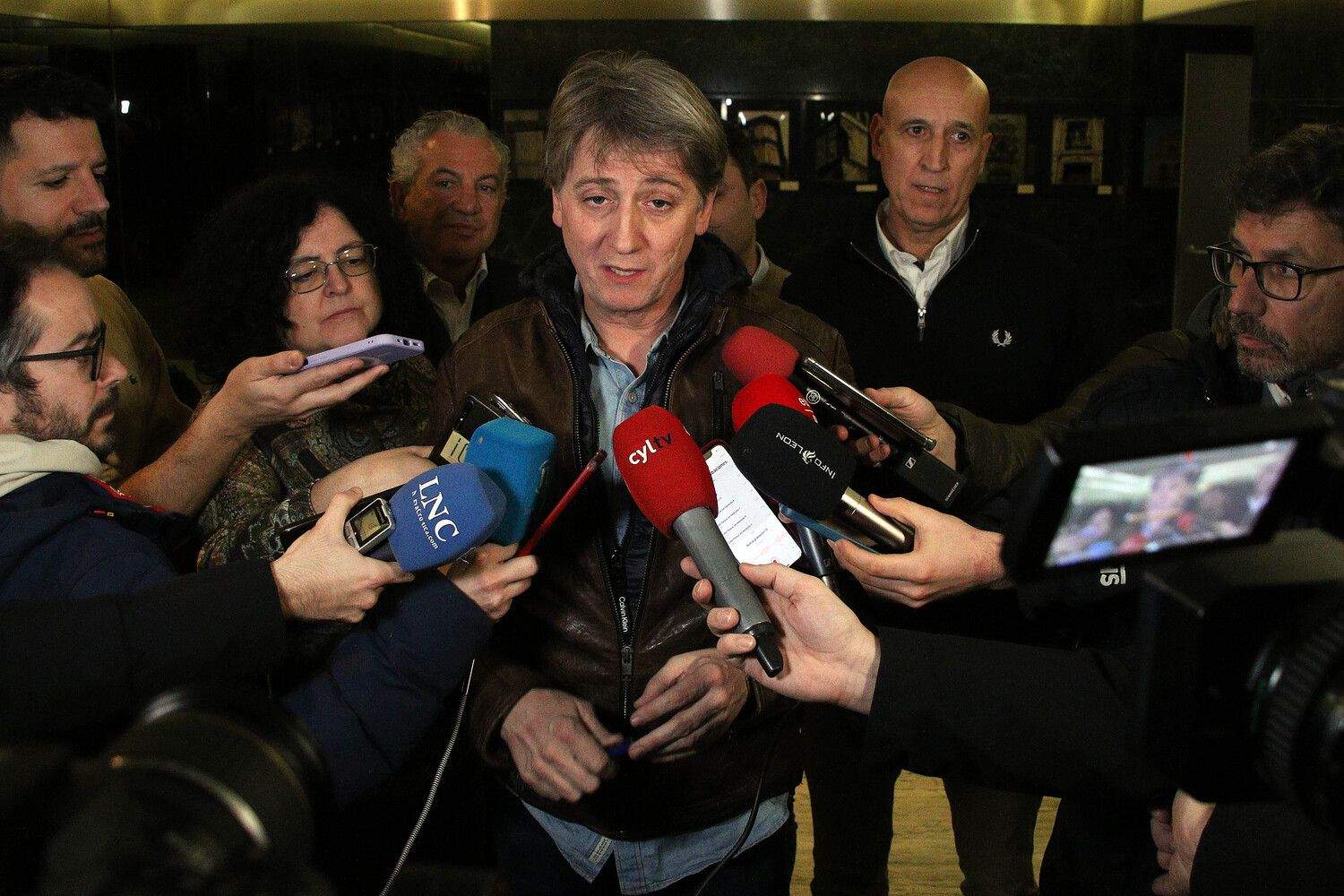 Carlos Martinez asegura que "hay que respetar y reconocer" el problema identitario de León en la Comunidad | Peio García / ICAL