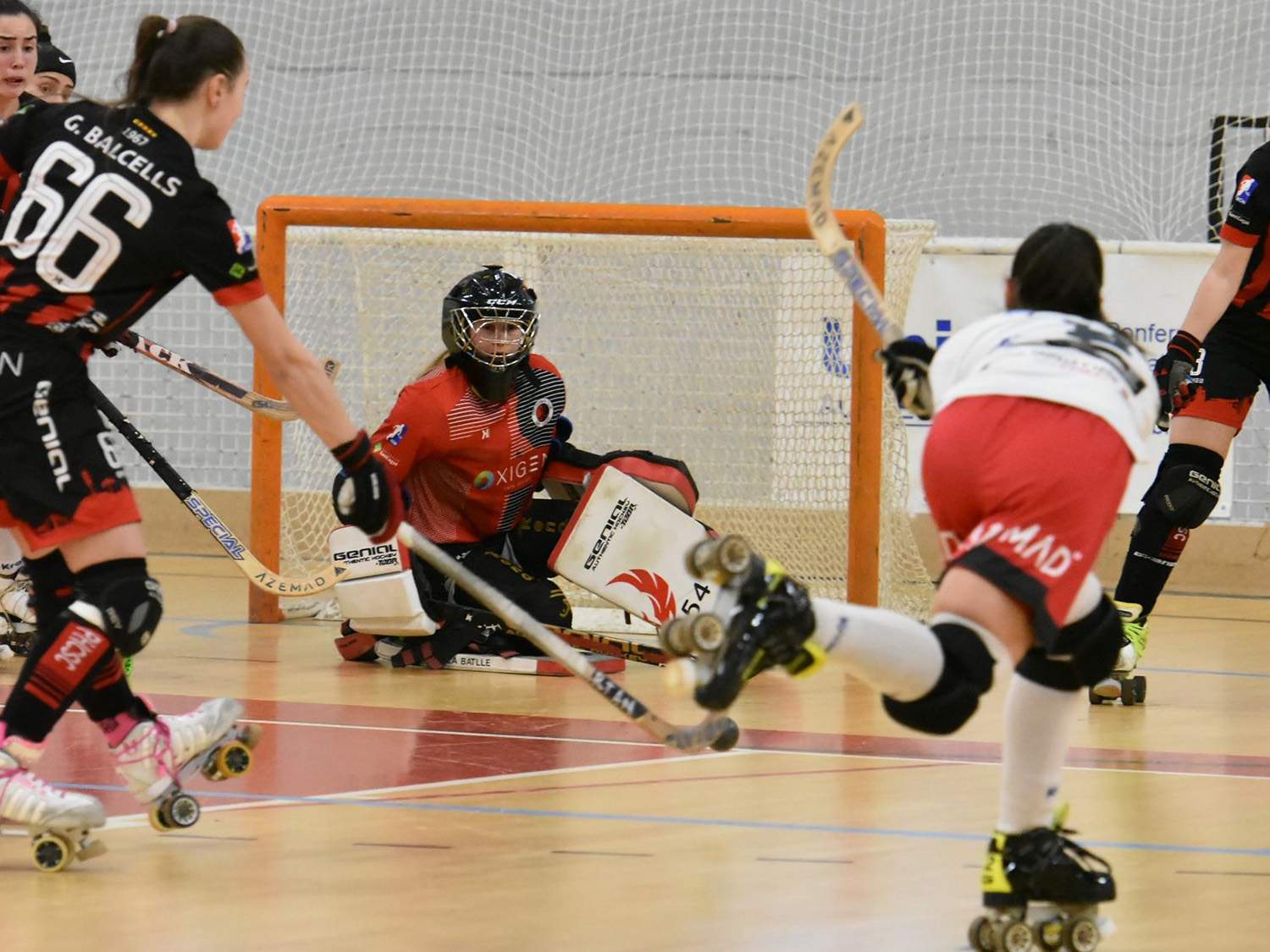 Rodo López | Bembibre Hockey Club cae ante Oxigen Sant Cugat y retrasa su permanencia Rodo López | Bembibre Hockey Club cae ante Oxigen Sant Cugat y retrasa su permanencia