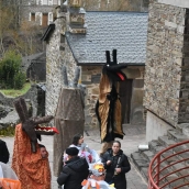 Tremor de Arriba se prepara para celebrar el carnaval más tradicional con desfile y un 'antruejo' con las burras y mas osadas