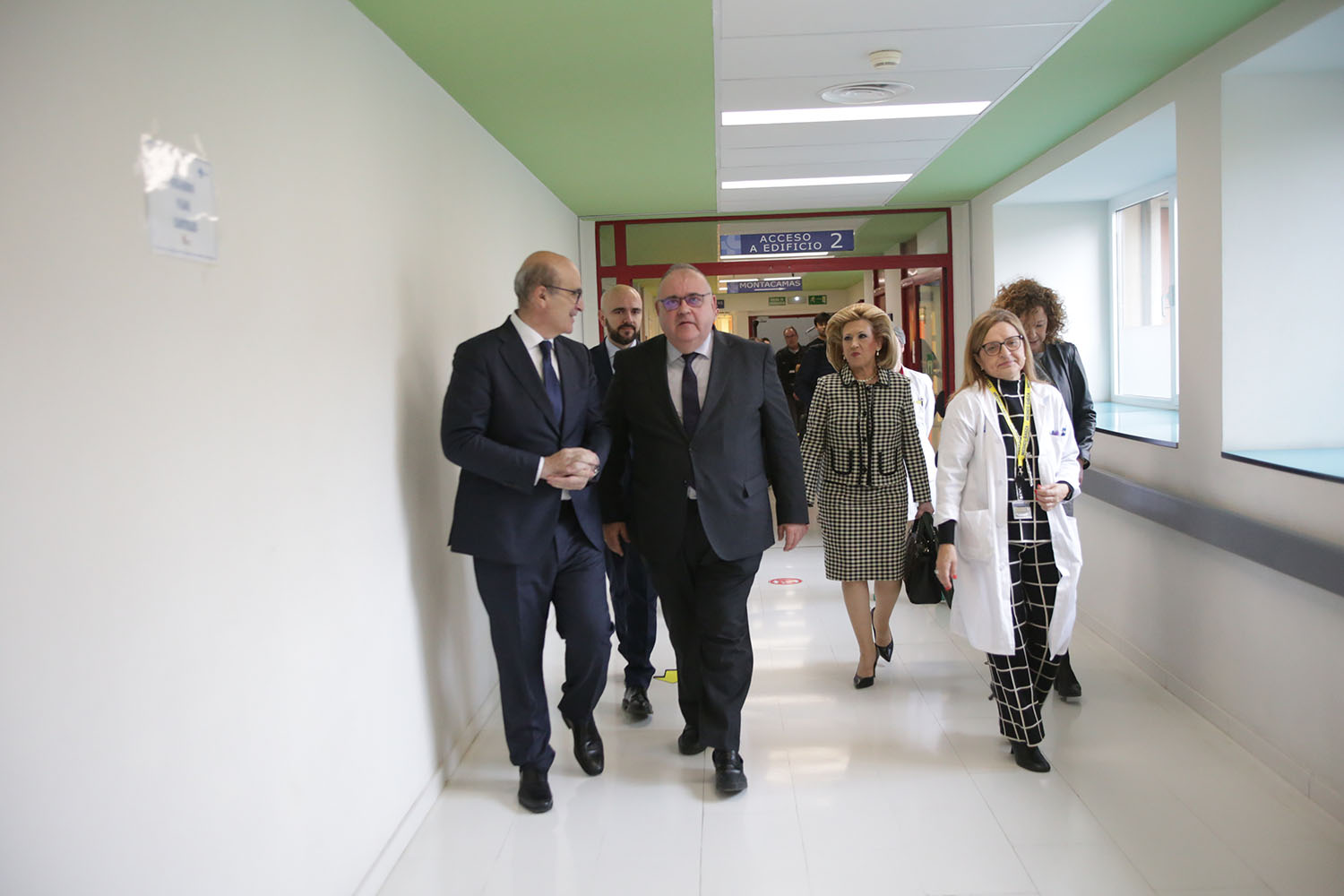 JL Leal / ICAL . El consejero de Sanidad, Alejandro Vázquez, visita el Complejo Asistencial de Zamora. JL Leal / ICAL . El consejero de Sanidad, Alejandro Vázquez, visita el Complejo Asistencial de Zamora.