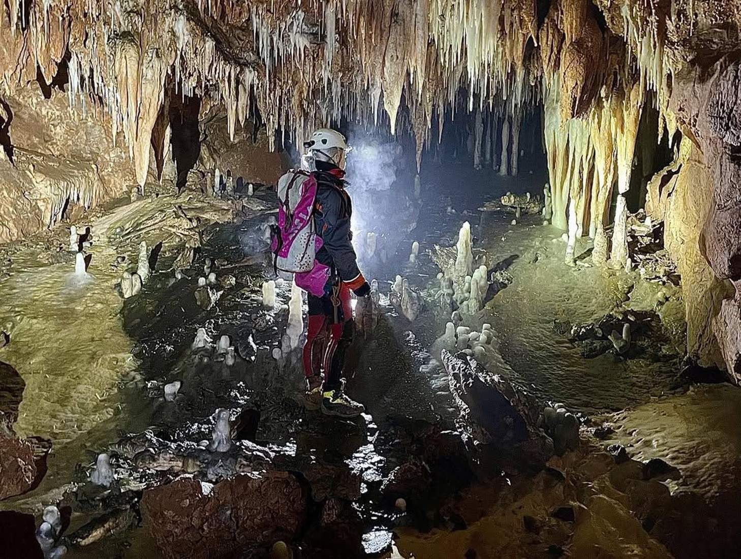 Nueva galería en las Cuevas de Valporquero (10)